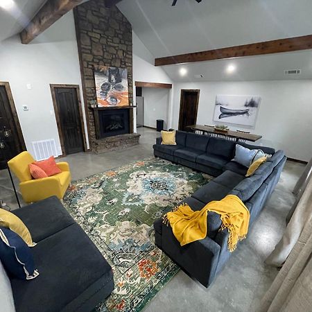 Cookson The Rocky Retreatモーテル エクステリア 写真